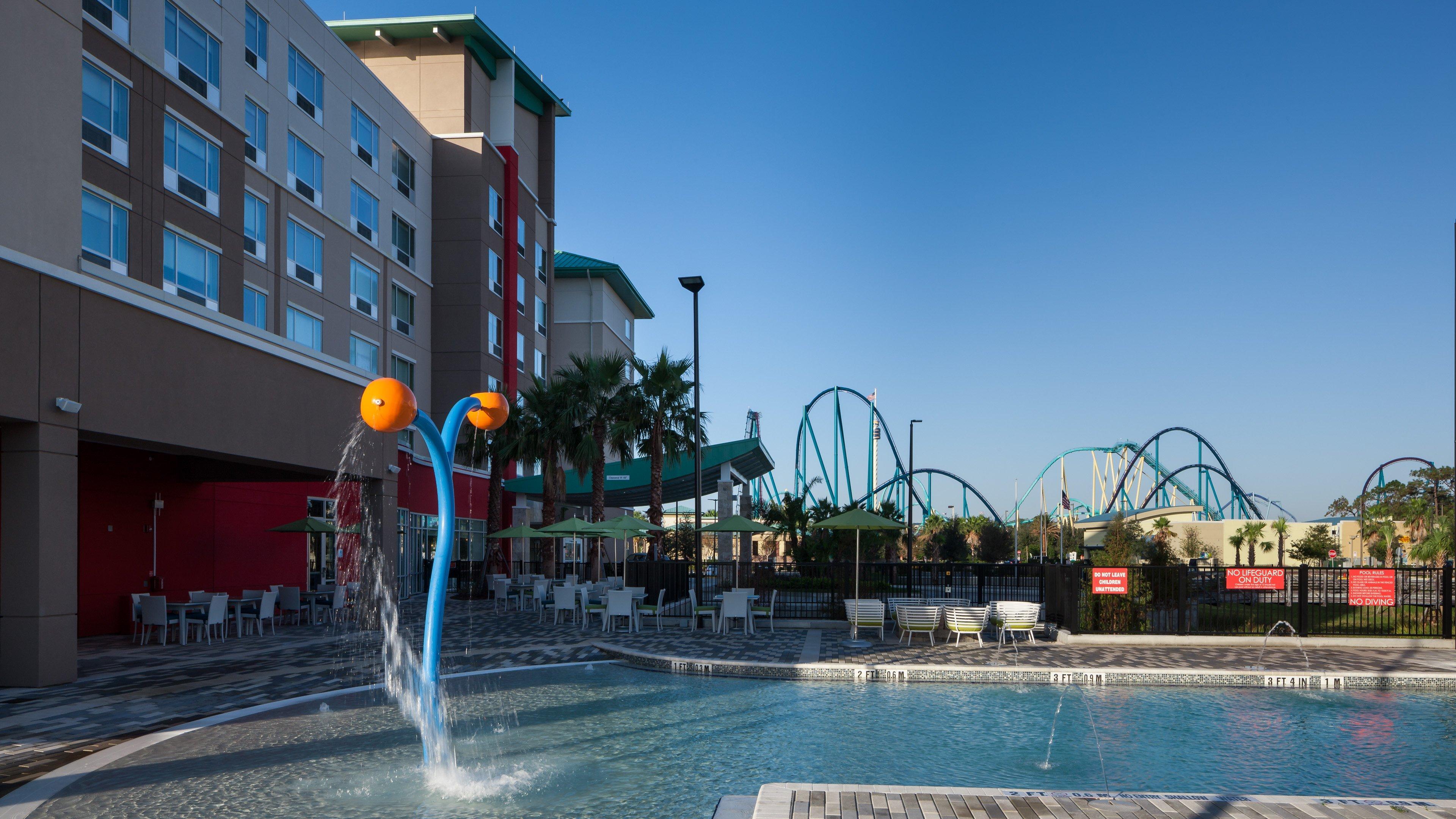 Holiday Inn Express & Suites - Orlando At Seaworld, An Ihg Hotel Exterior photo